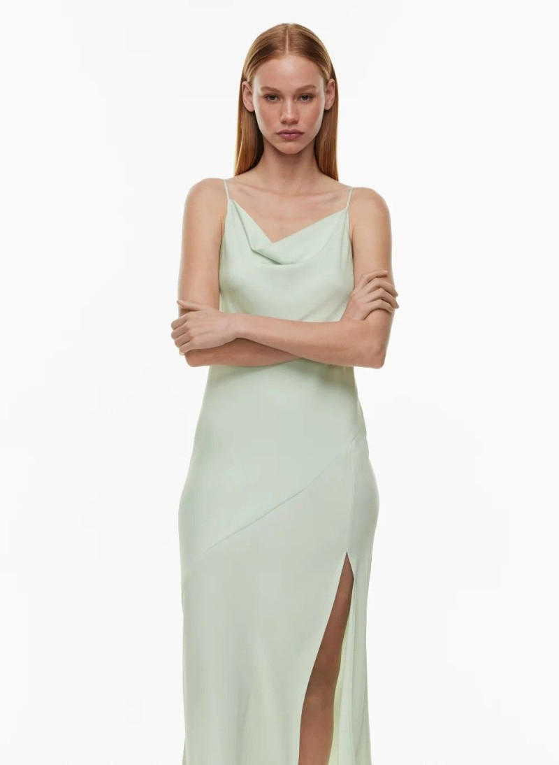 Tess Summer Carter featured in  the Aritzia catalogue for Spring/Summer 2024