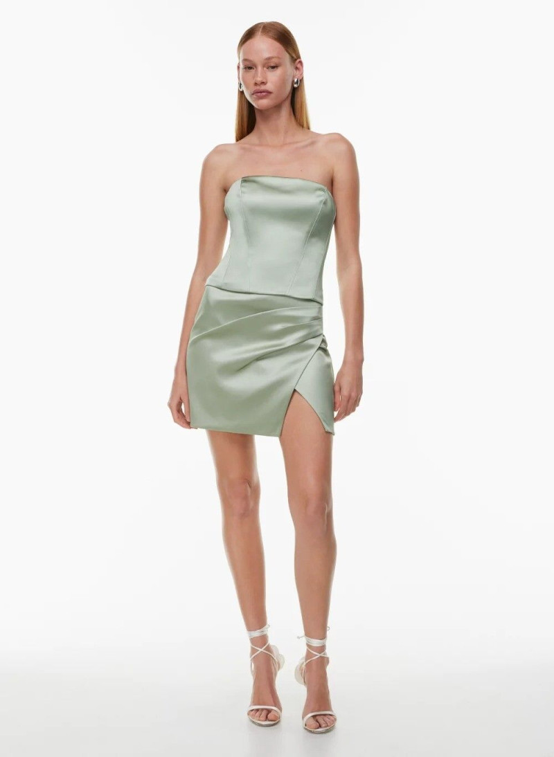 Tess Summer Carter featured in  the Aritzia catalogue for Spring/Summer 2024