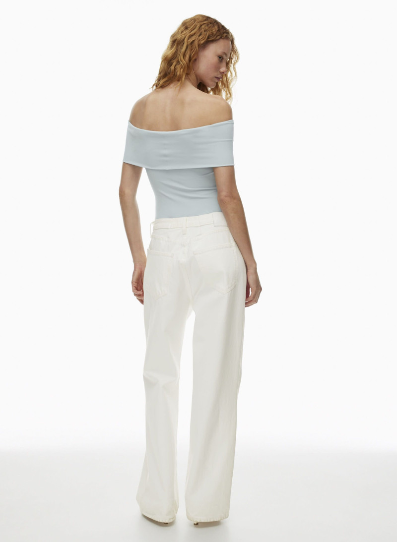 Tess Summer Carter featured in  the Aritzia catalogue for Spring/Summer 2024