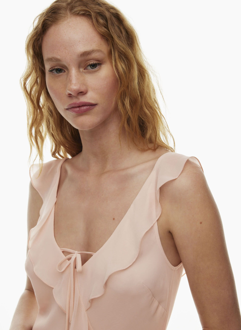 Tess Summer Carter featured in  the Aritzia catalogue for Spring/Summer 2024