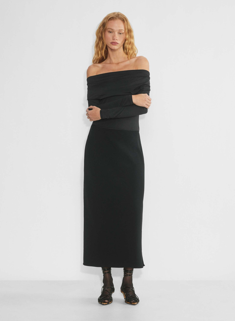 Tess Summer Carter featured in  the Aritzia catalogue for Winter 2024
