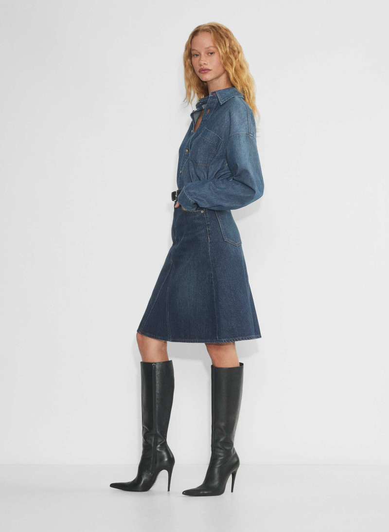 Tess Summer Carter featured in  the Aritzia catalogue for Winter 2024
