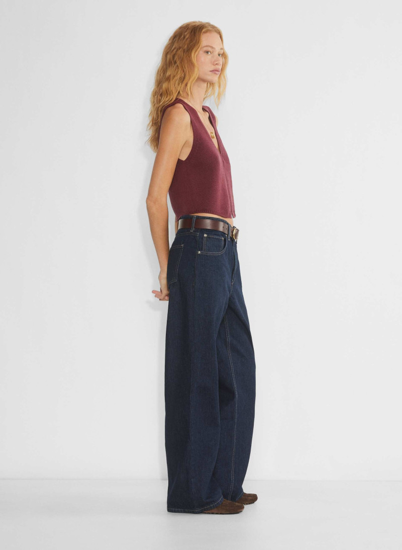 Tess Summer Carter featured in  the Aritzia catalogue for Winter 2024