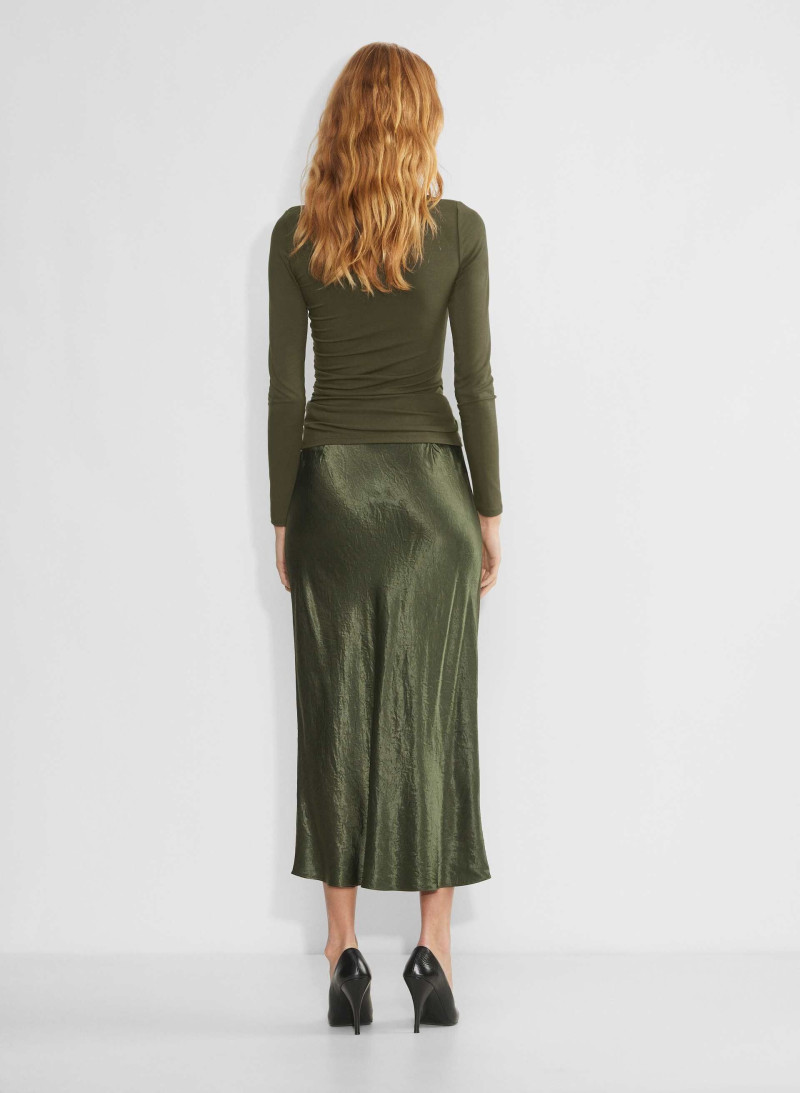 Tess Summer Carter featured in  the Aritzia catalogue for Winter 2024
