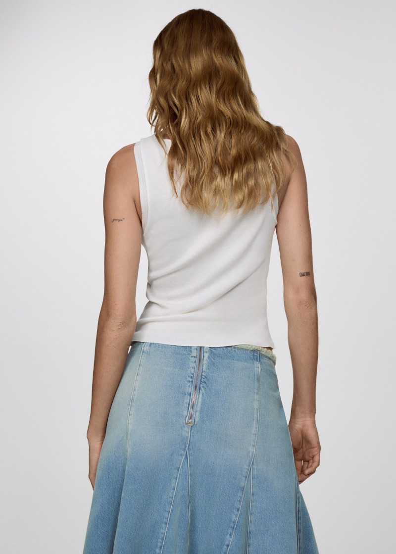Tess Summer Carter featured in  the Mango catalogue for Spring/Summer 2025