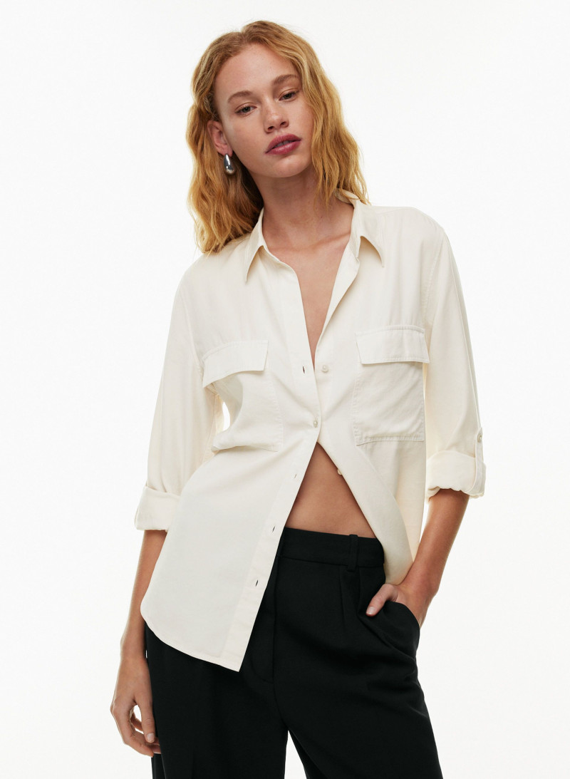 Tess Summer Carter featured in  the Aritzia catalogue for Autumn/Winter 2023
