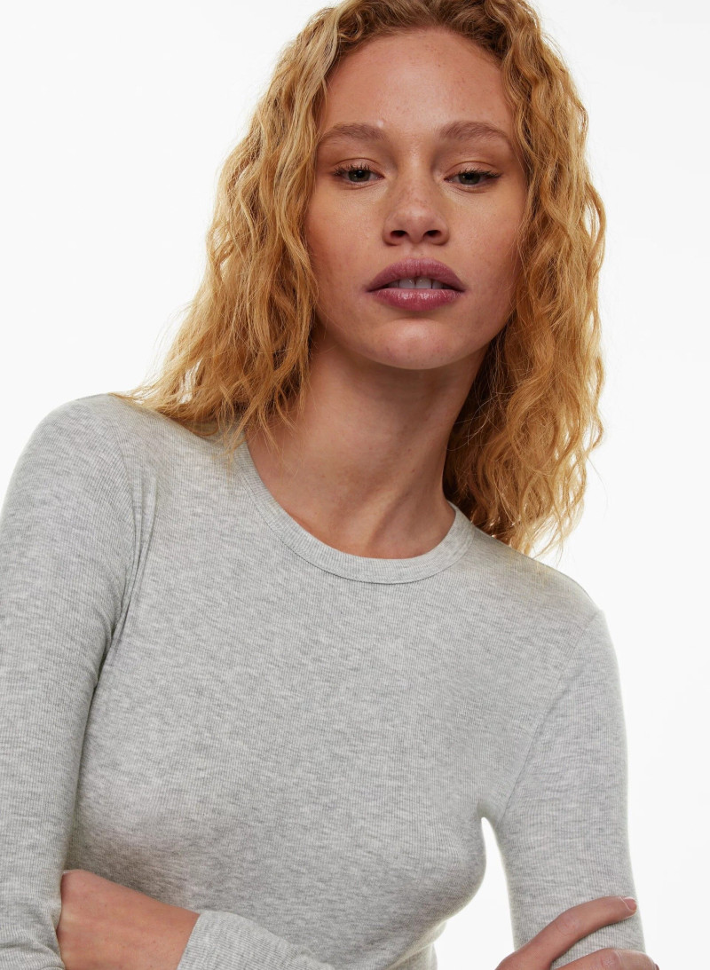 Tess Summer Carter featured in  the Aritzia catalogue for Autumn/Winter 2023