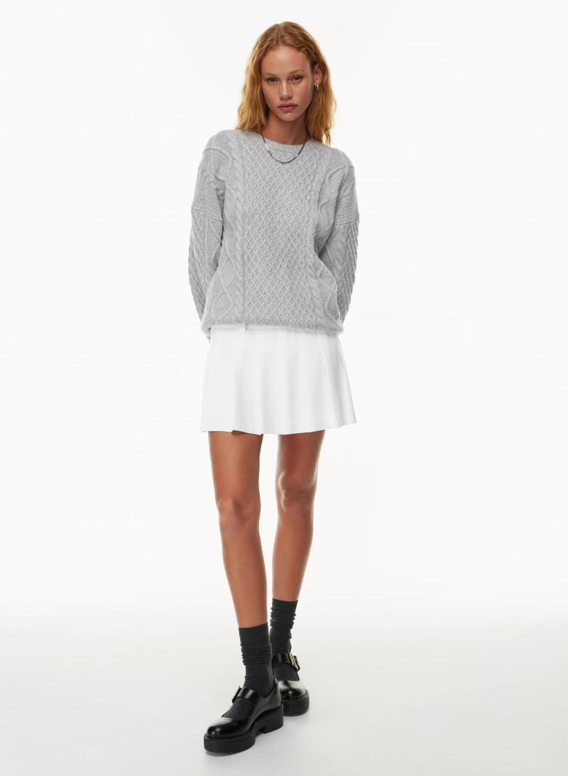 Tess Summer Carter featured in  the Aritzia catalogue for Autumn/Winter 2023