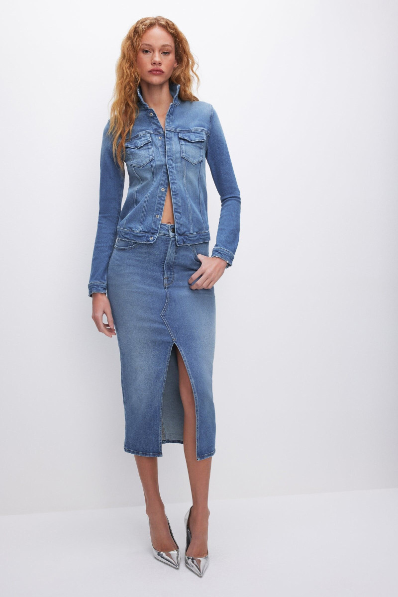 Tess Summer Carter featured in  the Good American catalogue for Spring/Summer 2024
