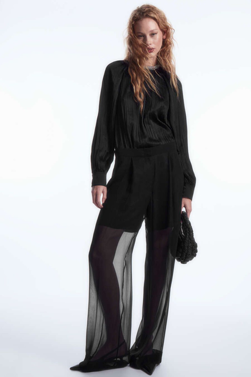 Tess Summer Carter featured in  the Cos Sweden catalogue for Spring/Summer 2024