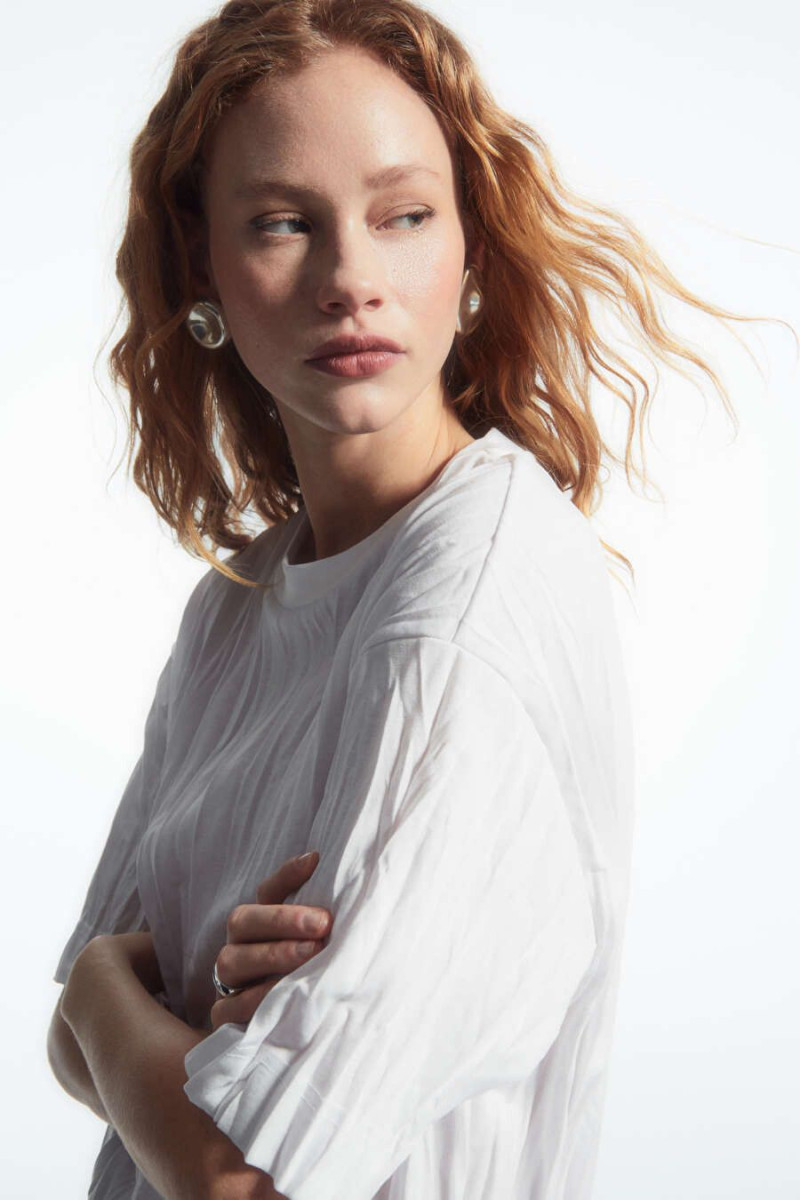 Tess Summer Carter featured in  the Cos Sweden catalogue for Spring/Summer 2024