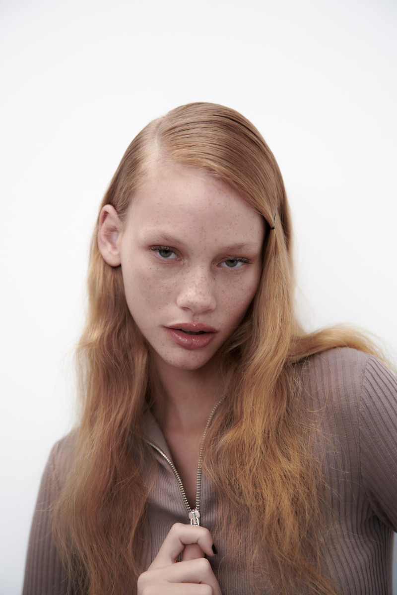 Tess Summer Carter featured in  the Zara catalogue for Spring/Summer 2023