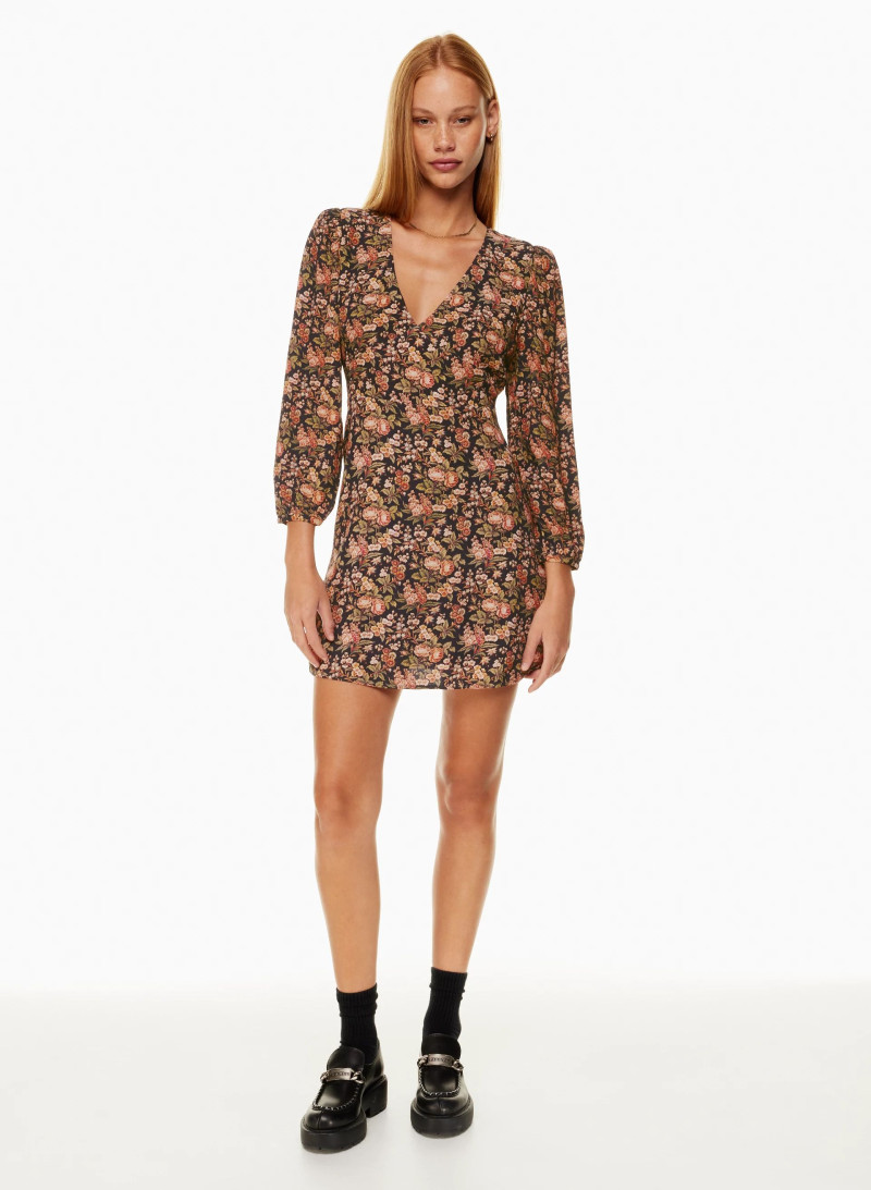 Tess Summer Carter featured in  the Aritzia catalogue for Spring/Summer 2023