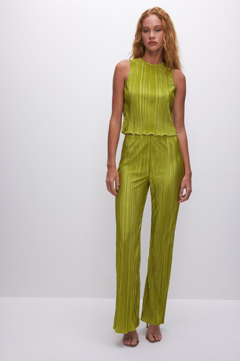 Tess Summer Carter featured in  the Good American catalogue for Spring/Summer 2023