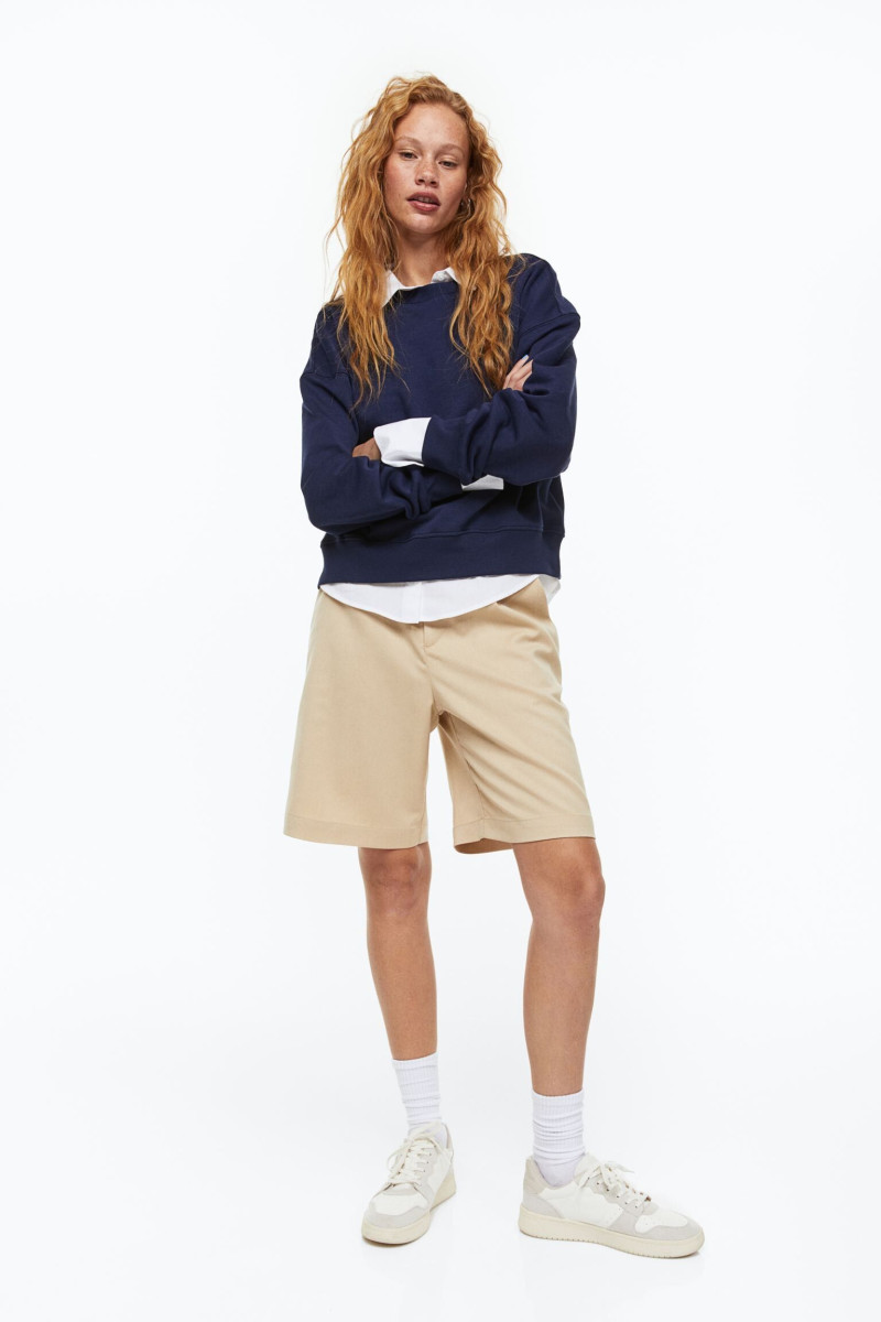 Tess Summer Carter featured in  the H&M catalogue for Spring/Summer 2023