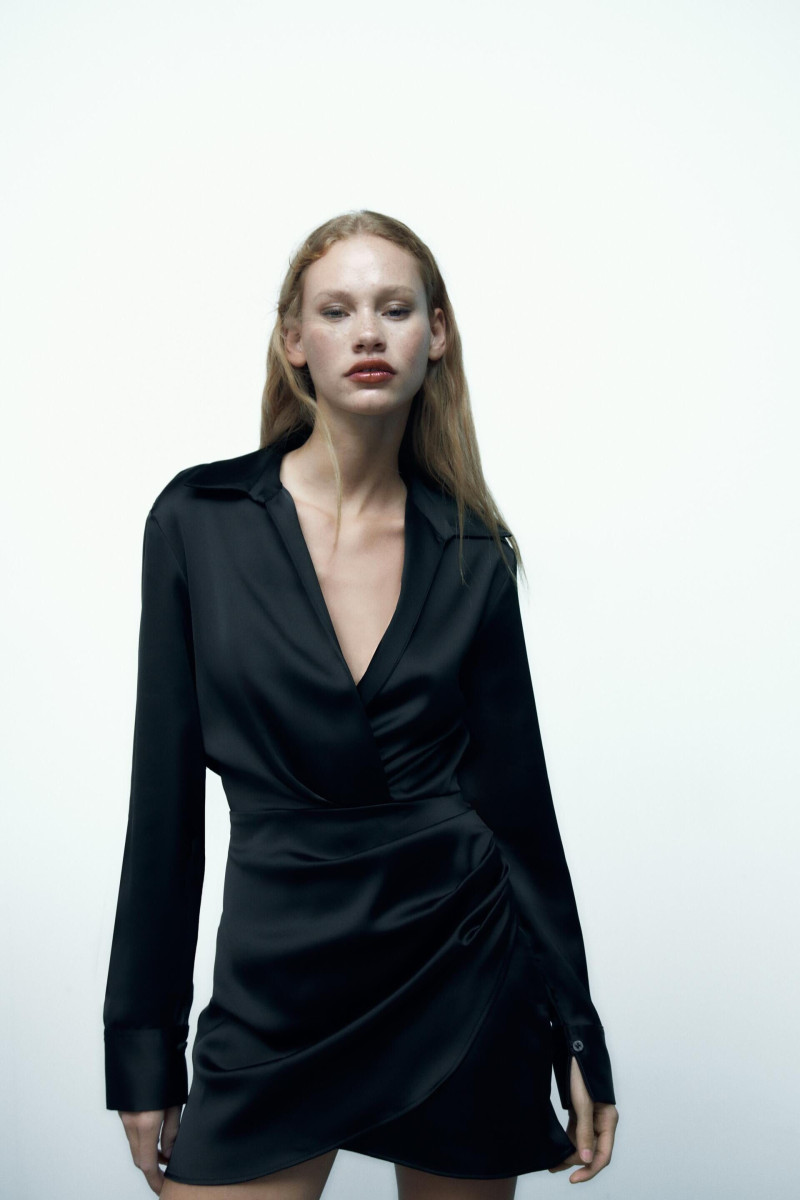 Tess Summer Carter featured in  the Zara catalogue for Spring 2023