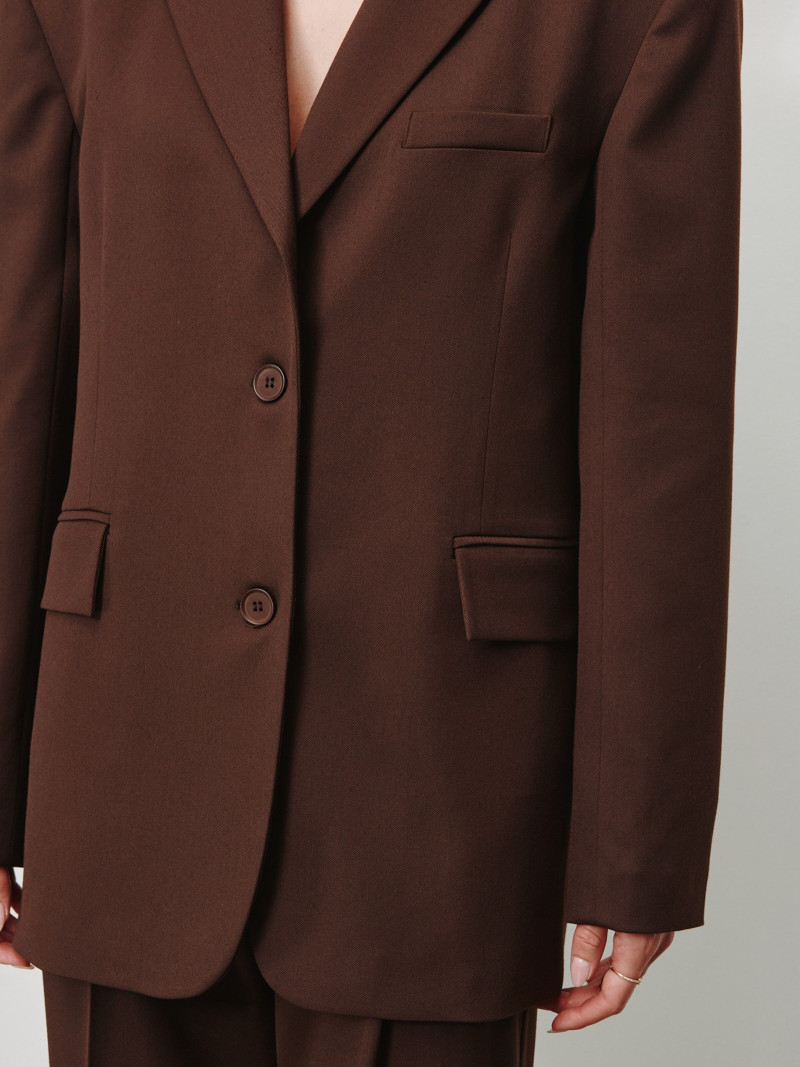 Lorena Rae featured in  the RAERE catalogue for Spring 2025