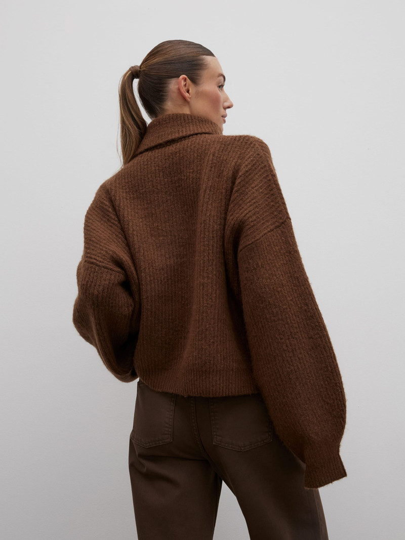 RAERE The Staples Collection catalogue for Pre-Fall 2024