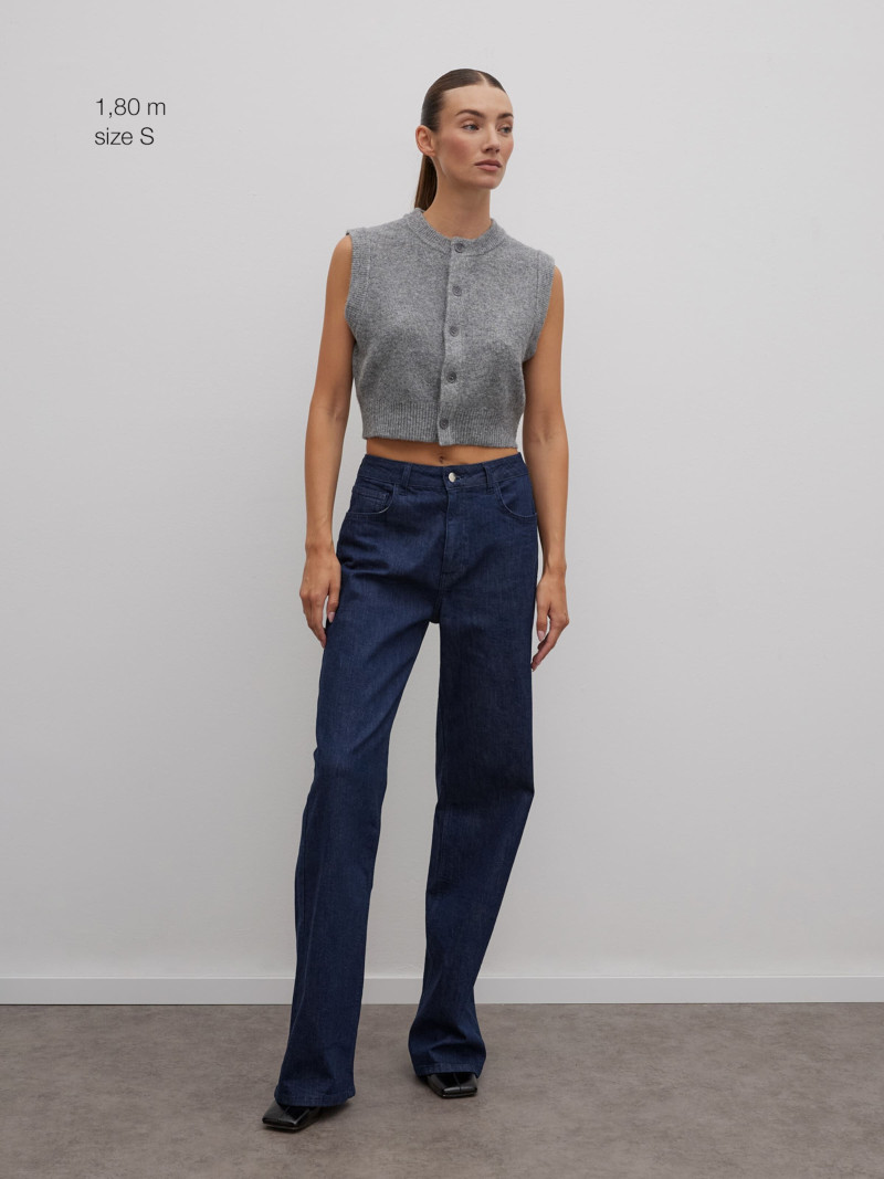 RAERE The Staples Collection catalogue for Pre-Fall 2024
