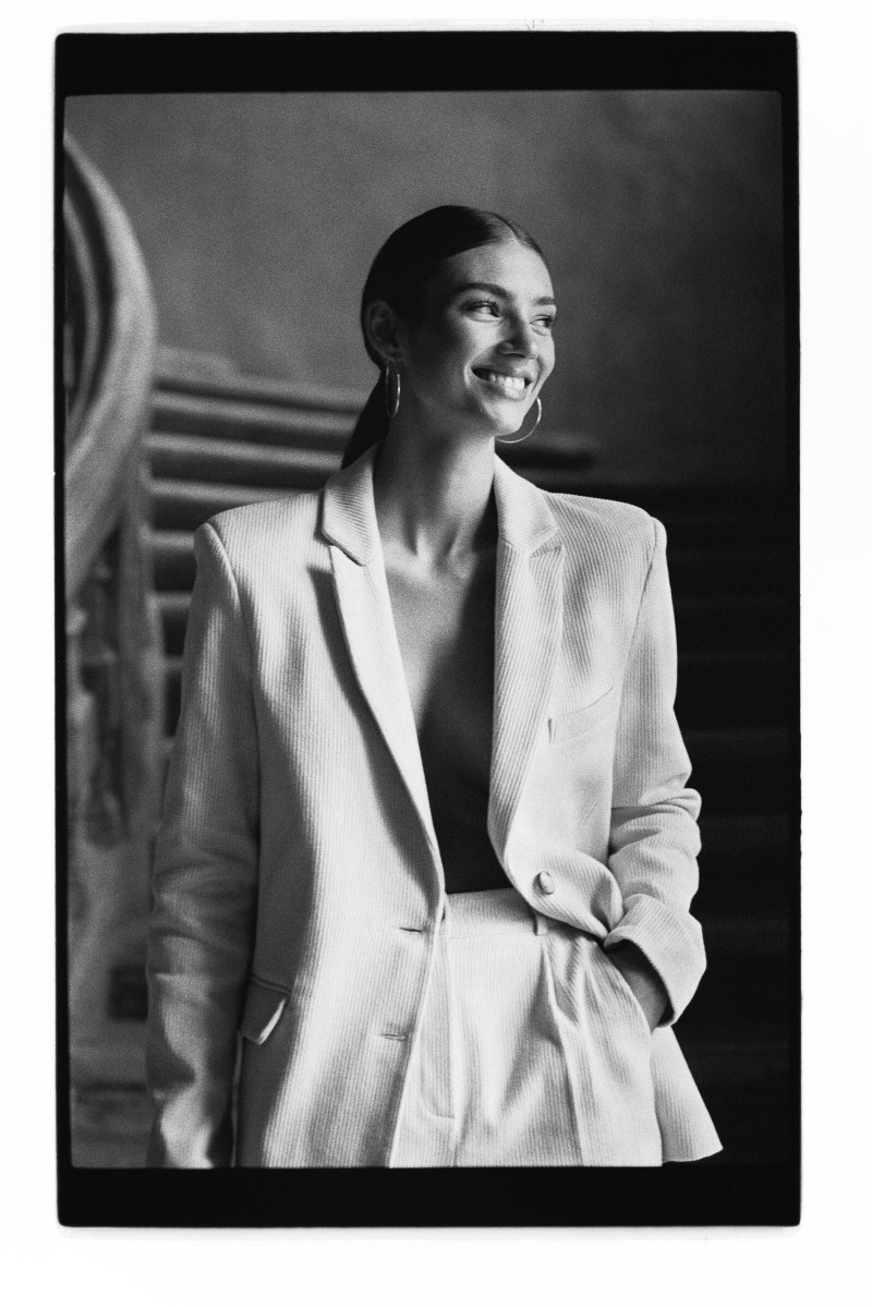 Lorena Rae featured in  the RAERE advertisement for Spring/Summer 2022