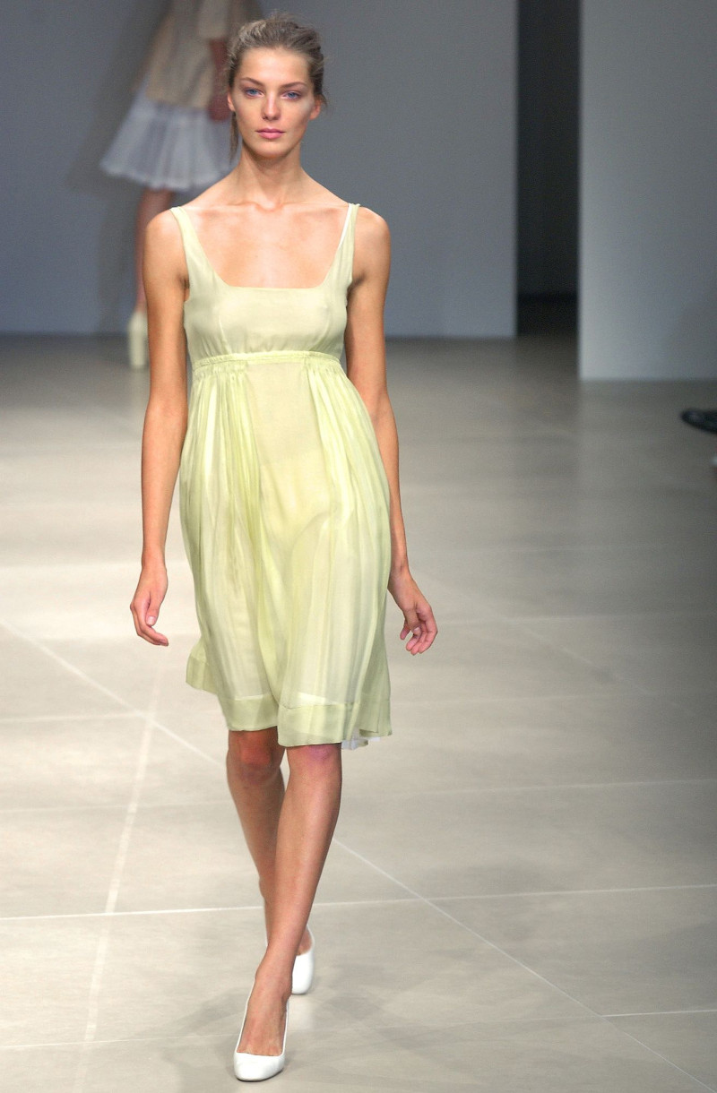 Jil Sander fashion show for Spring/Summer 2004