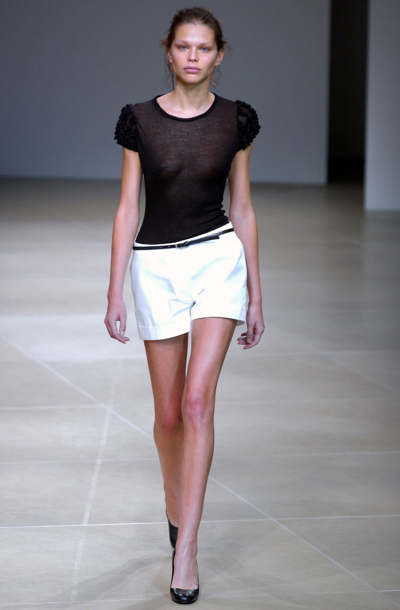Jil Sander fashion show for Spring/Summer 2004