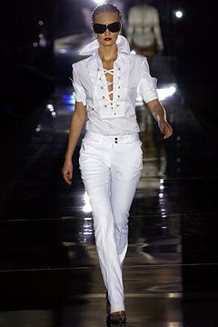 Julien Macdonald fashion show for Spring/Summer 2004