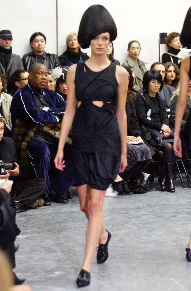Junya Watanabe fashion show for Spring/Summer 2004