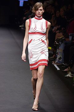 Lagerfeld Gallery fashion show for Spring/Summer 2004