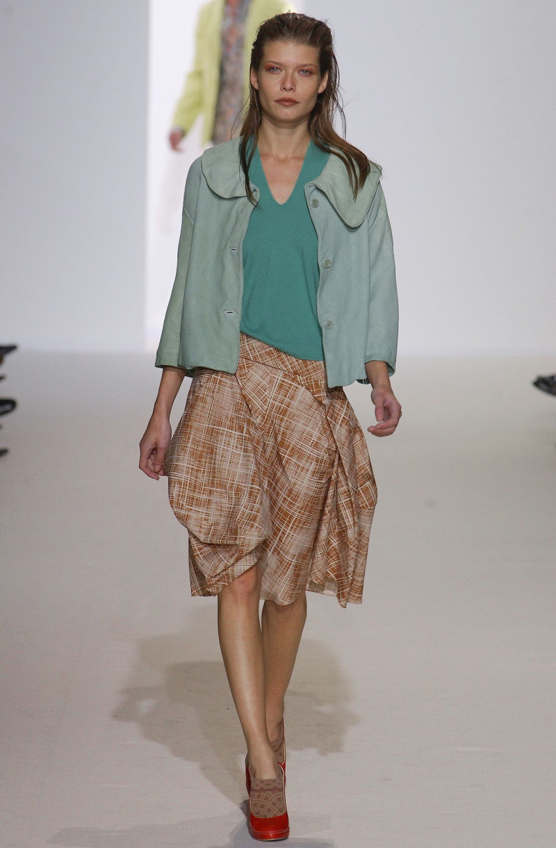 Marni fashion show for Spring/Summer 2004