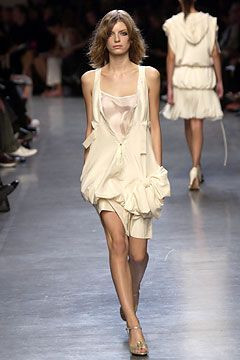 Martine Sitbon fashion show for Spring/Summer 2004