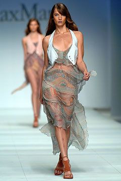 Max Mara fashion show for Spring/Summer 2004