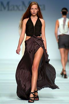 Max Mara fashion show for Spring/Summer 2004