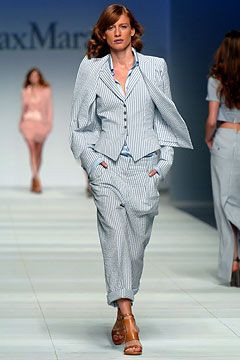Max Mara fashion show for Spring/Summer 2004