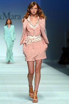 Max Mara fashion show for Spring/Summer 2004