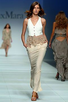 Max Mara fashion show for Spring/Summer 2004