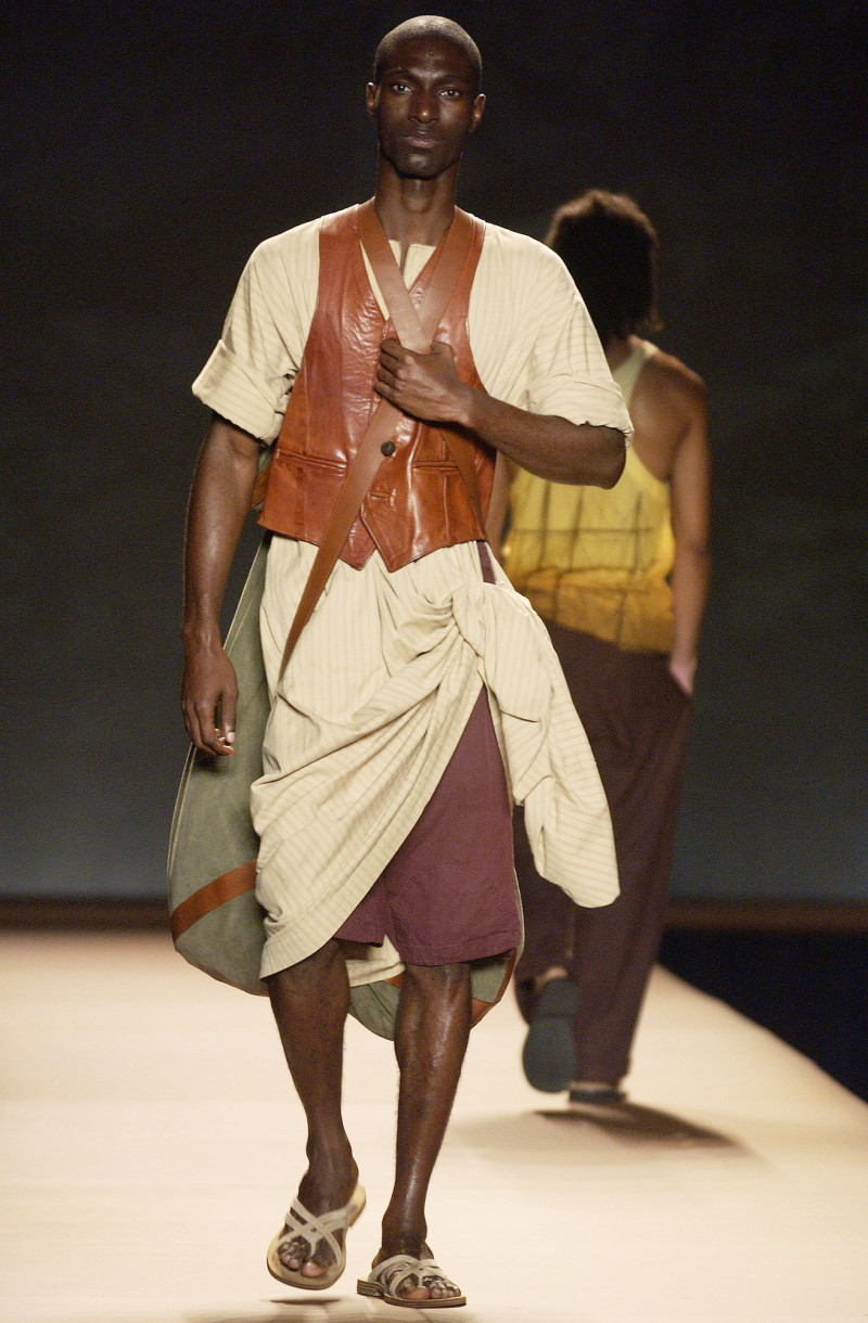Miguel Adrover fashion show for Spring/Summer 2004