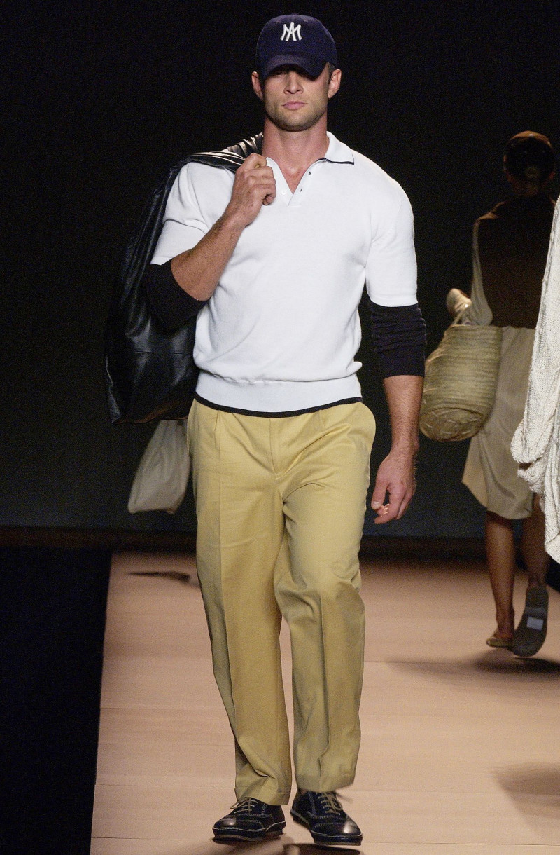 Miguel Adrover fashion show for Spring/Summer 2004