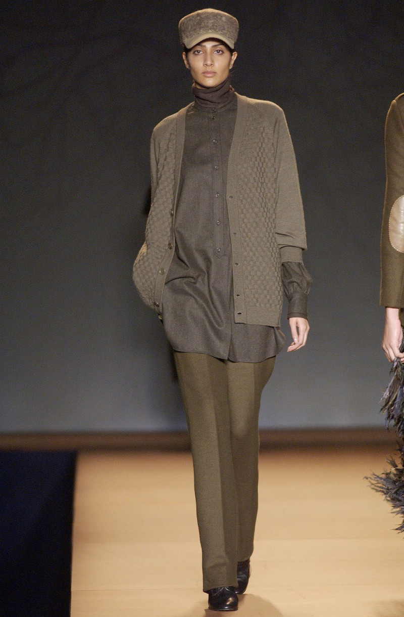 Miguel Adrover fashion show for Spring/Summer 2004