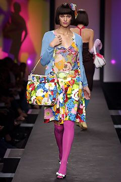 Moschino fashion show for Spring/Summer 2004