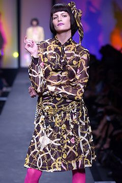 Moschino fashion show for Spring/Summer 2004