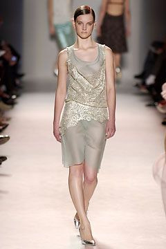 Nina Ricci fashion show for Spring/Summer 2004