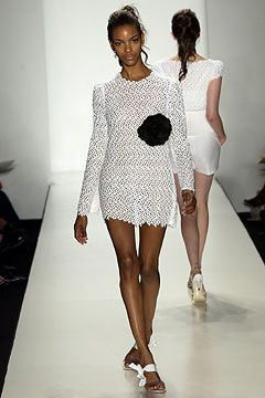 Peter Som fashion show for Spring/Summer 2004