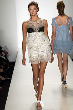 Peter Som fashion show for Spring/Summer 2004