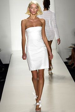 Peter Som fashion show for Spring/Summer 2004
