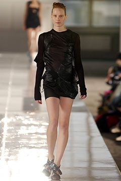 Preen by Thornton Bregazzi fashion show for Spring/Summer 2004