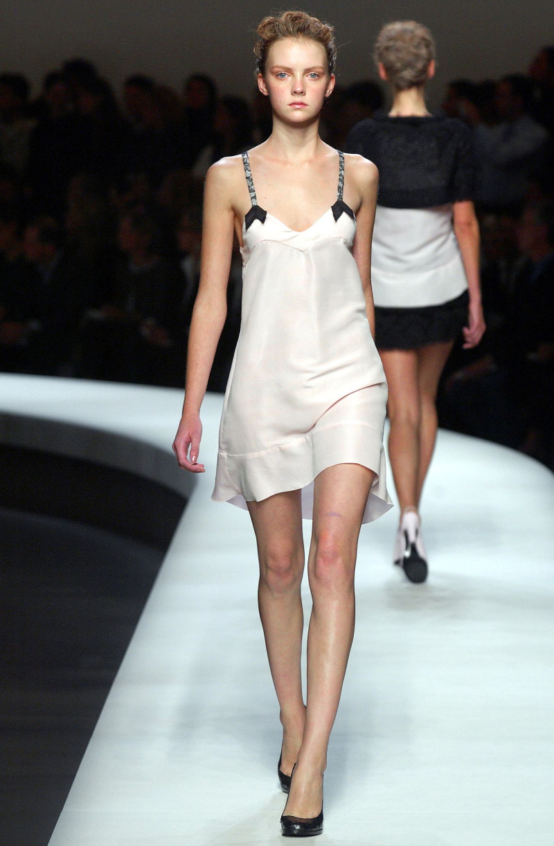 Rochas fashion show for Spring/Summer 2004