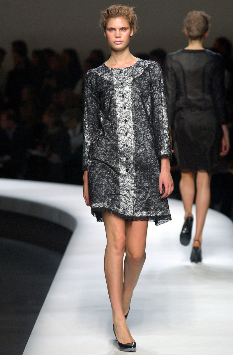 Rochas fashion show for Spring/Summer 2004