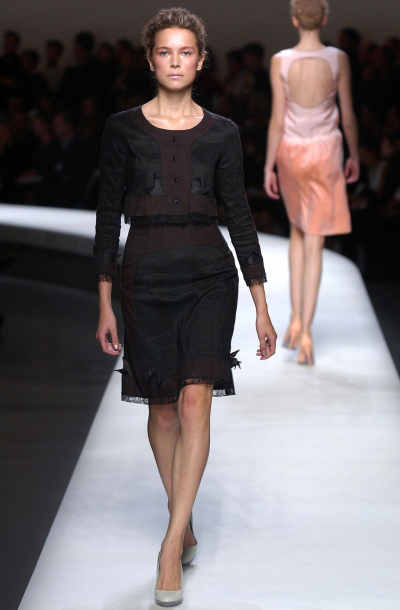 Rochas fashion show for Spring/Summer 2004