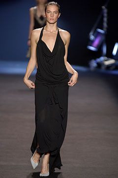 Roland Mouret fashion show for Spring/Summer 2004